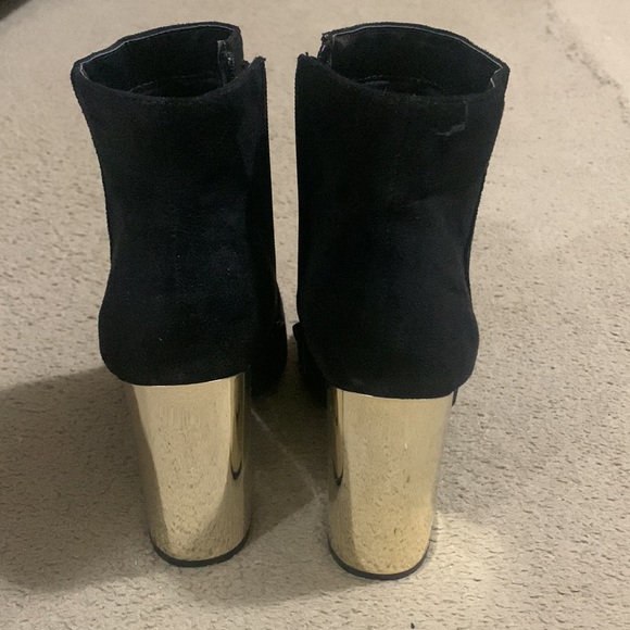 Suede - Faux Women Metallic Gold Block Heel Ankle Bootie - Picture 4 of 9